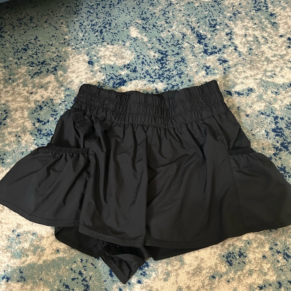 Get your flirt on shorts